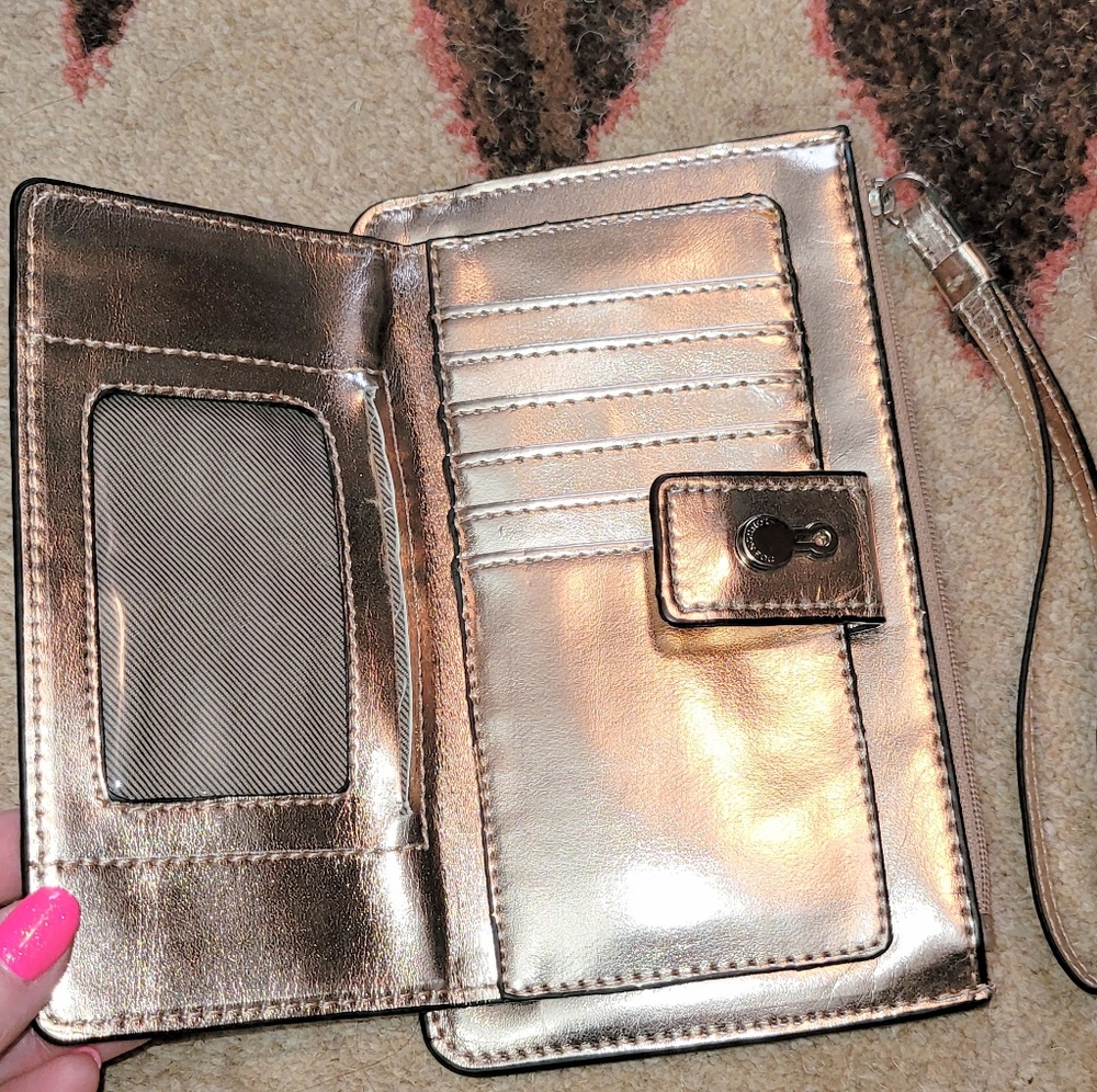 London Fog Wristlet